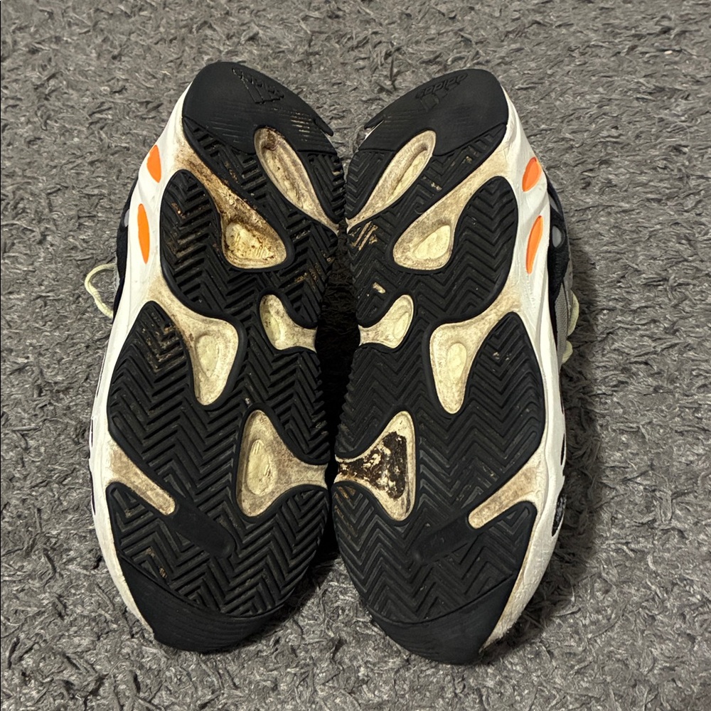 Yeezy 700 wave runner - Picture 3 of 8